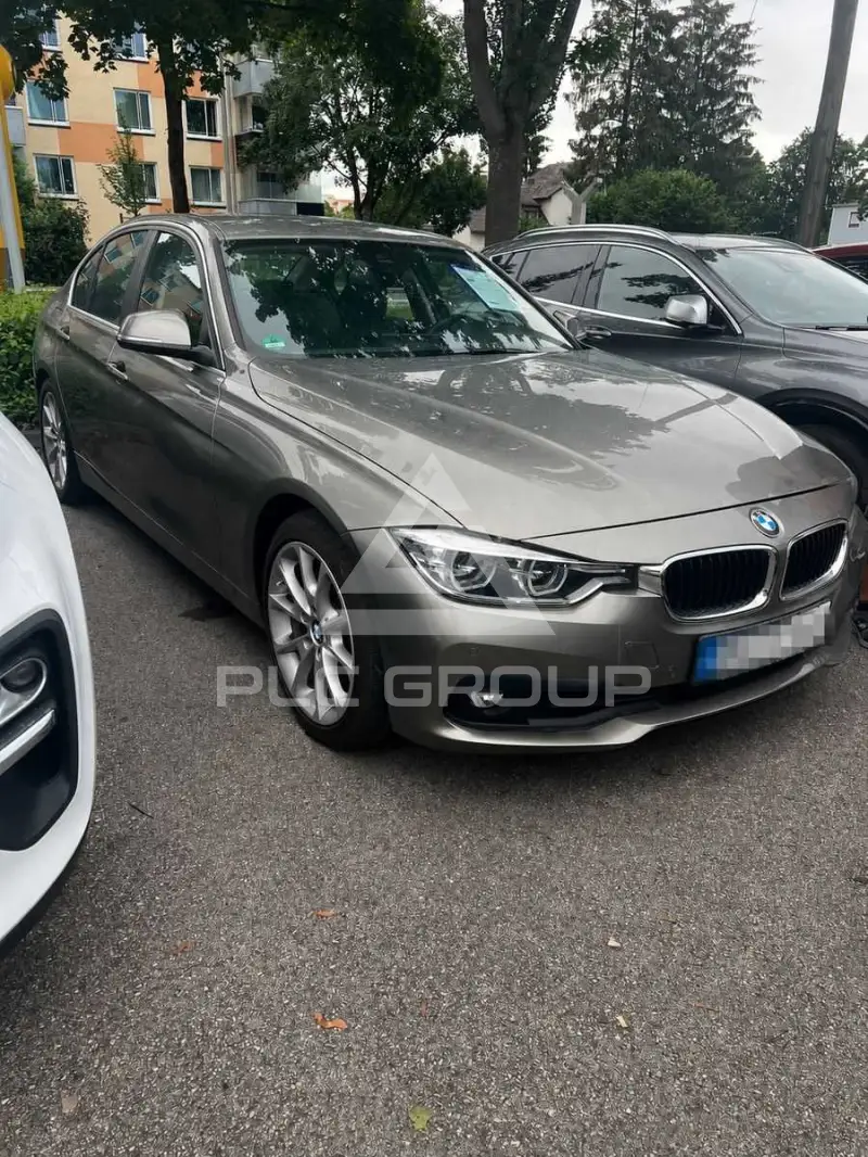 2018 BMW 318