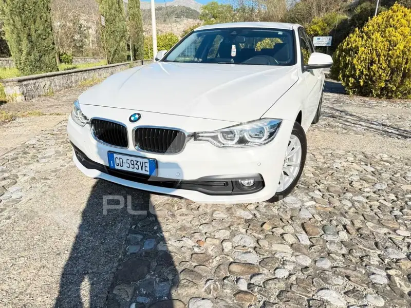 2018 BMW 318