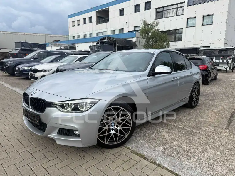 2018 BMW 318