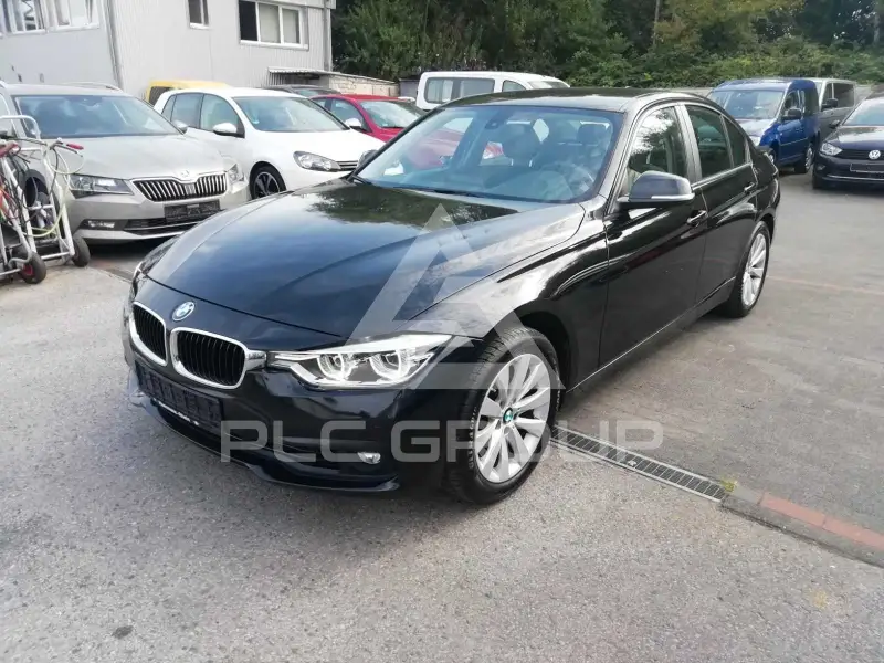 2018 BMW 318