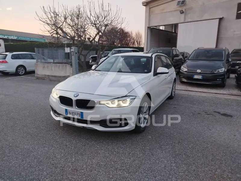 2018 BMW 318