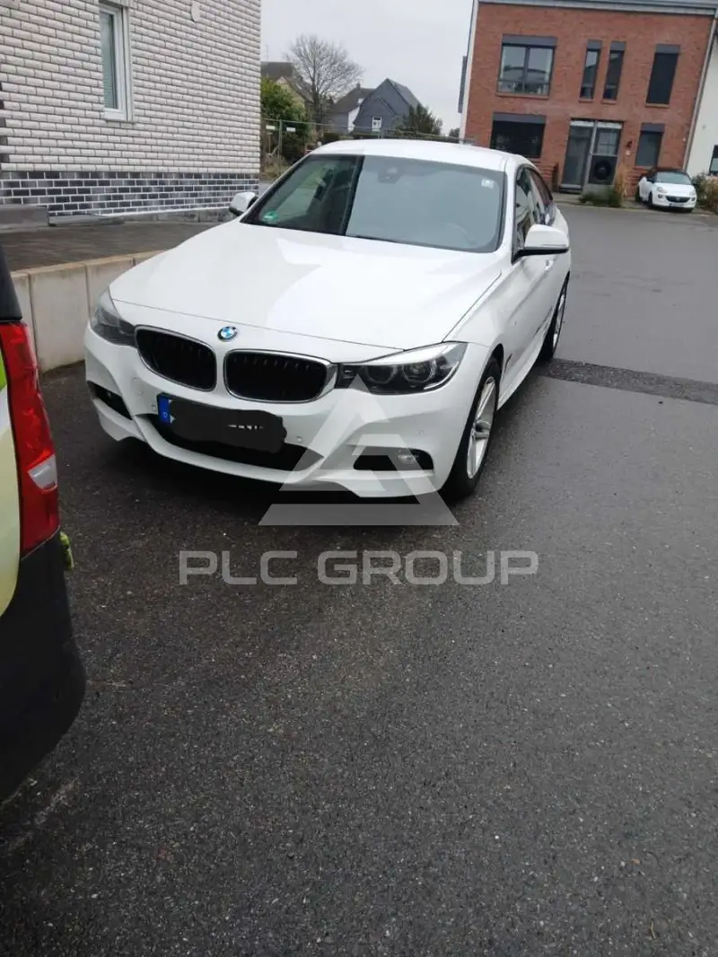 2018 BMW 320