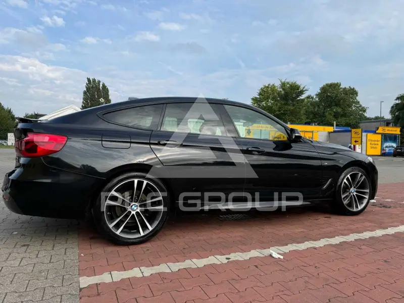 2018 BMW 320