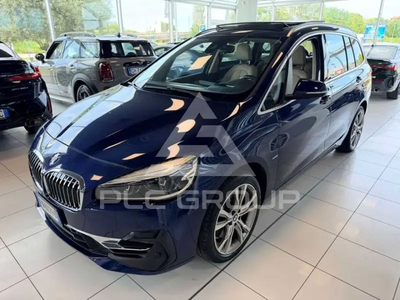 2018 BMW 218