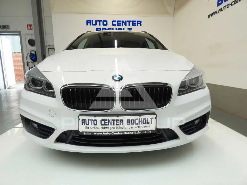 2018 BMW 218