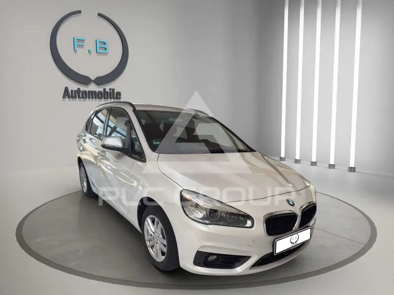 2018 BMW 220