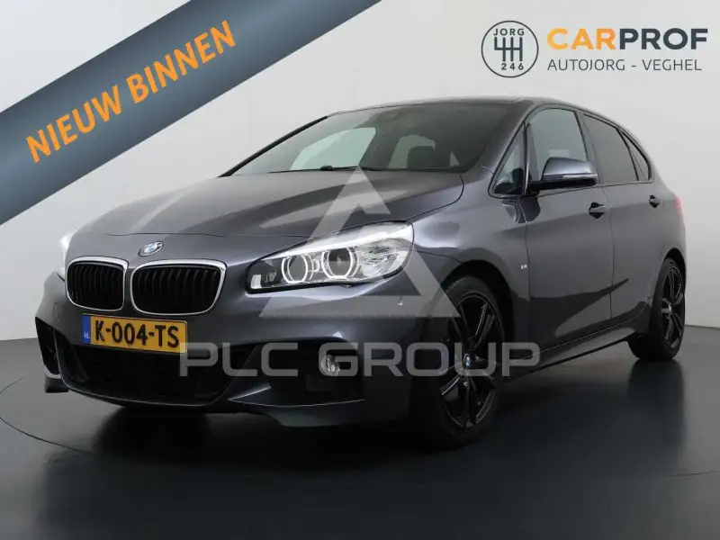 2018 BMW 220