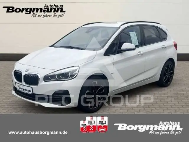 2018 BMW 220
