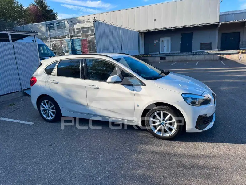 2018 BMW 225