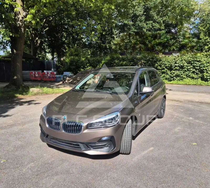 2018 BMW 225