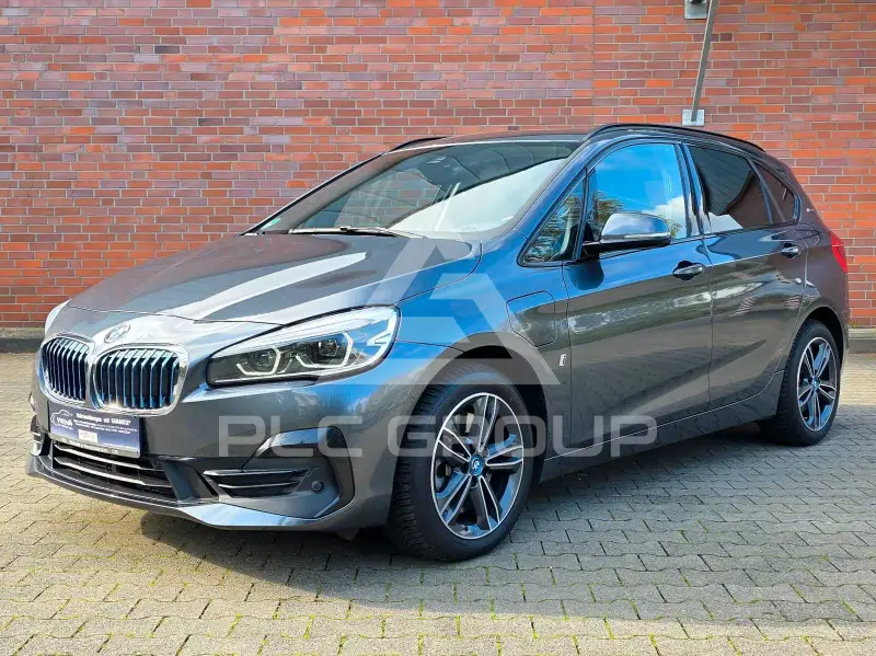 2018 BMW 225