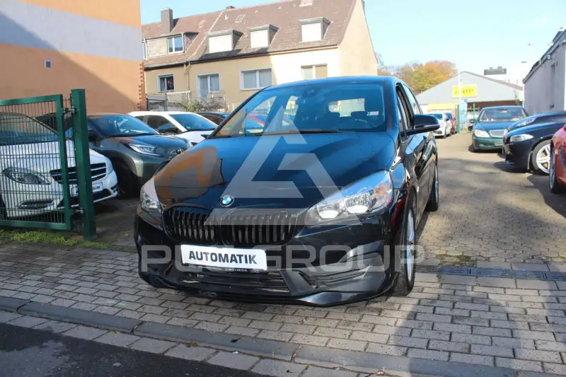 2018 BMW 225