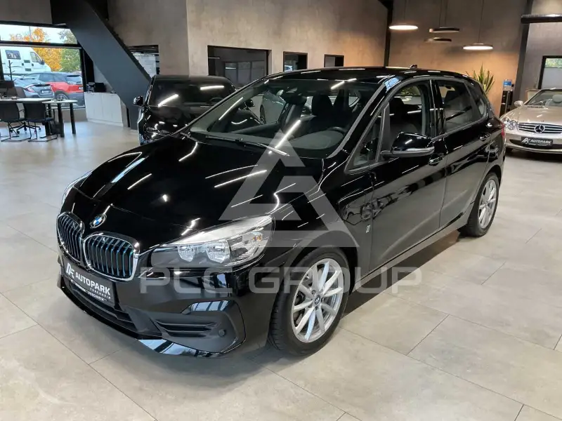 2018 BMW 225