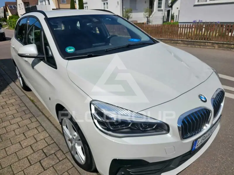 2018 BMW 225