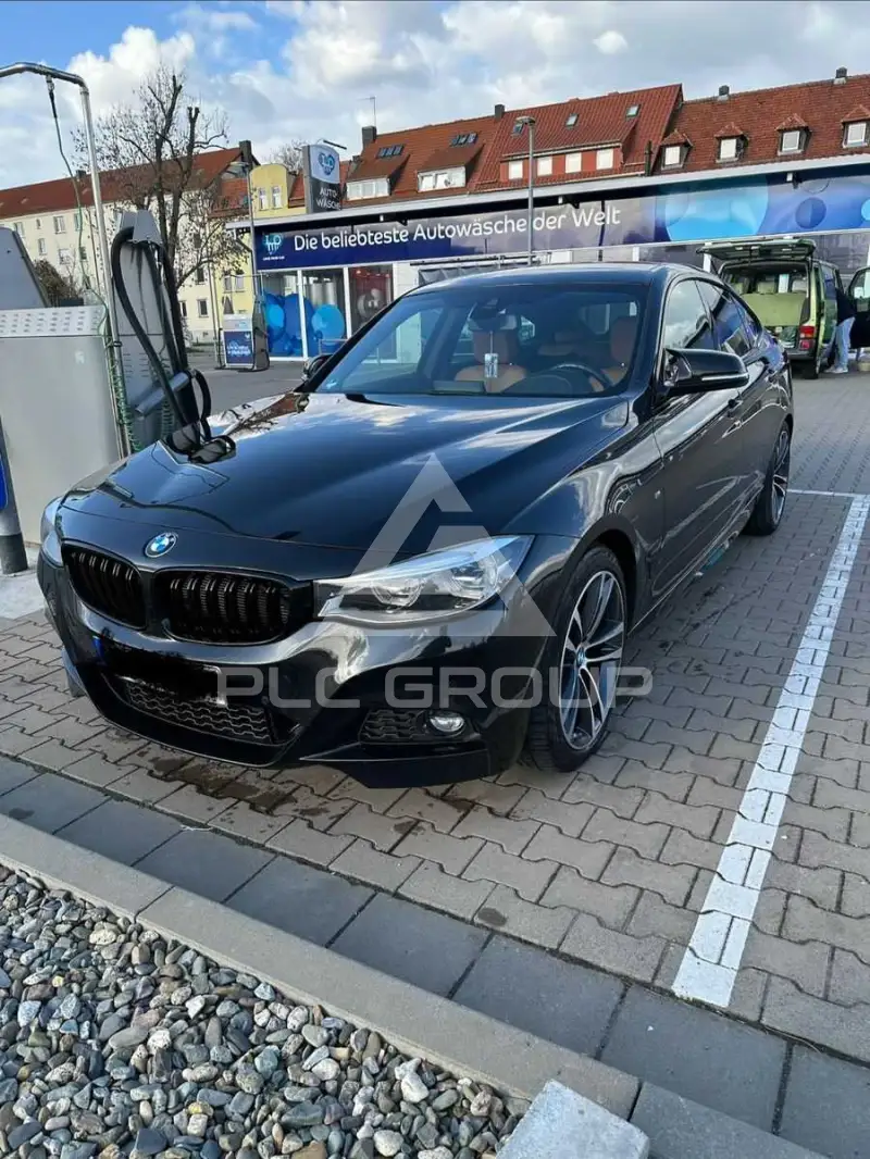 2018 BMW 330