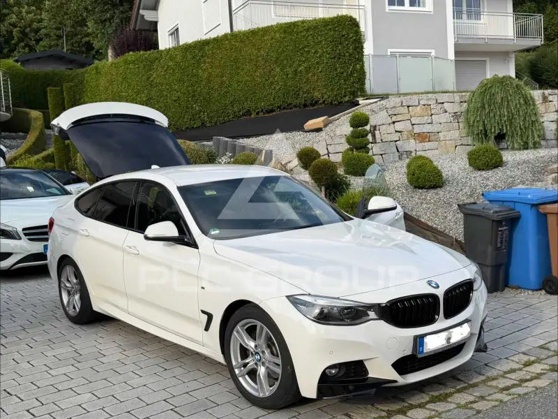 2018 BMW 330