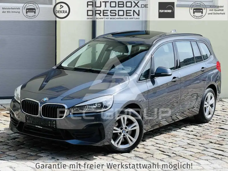2018 BMW 220