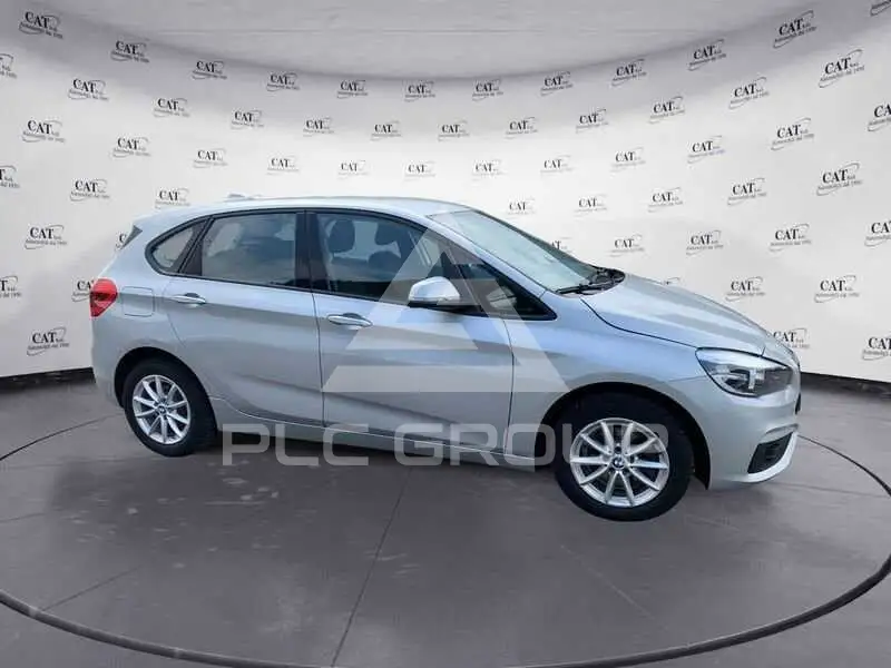 2018 BMW 218