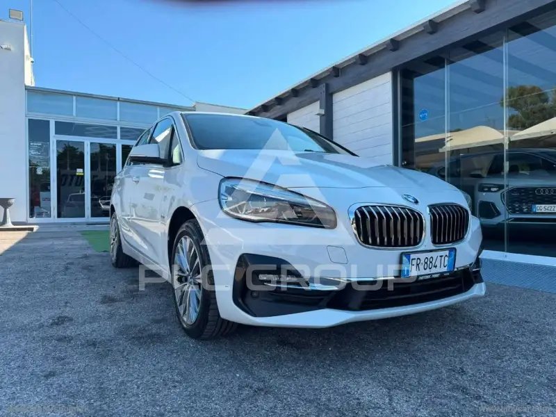 2018 BMW 218