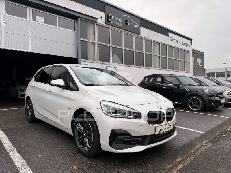 2018 BMW 218
