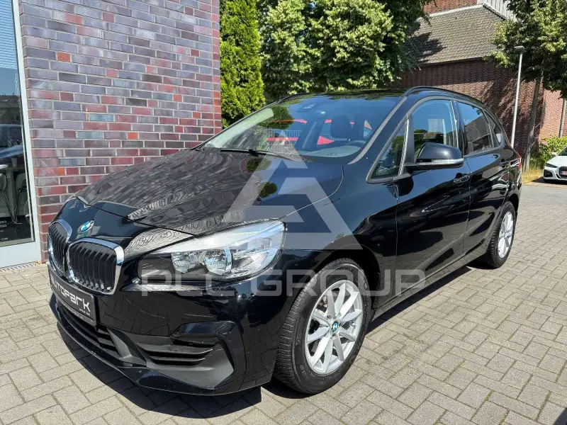 2018 BMW 218