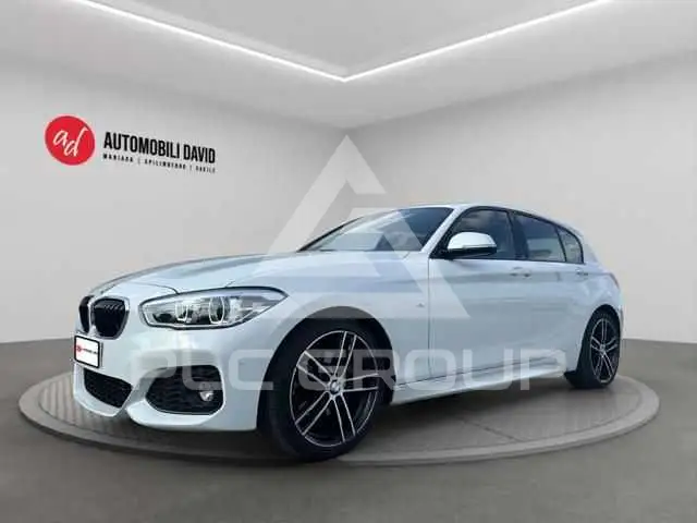 2018 BMW 120