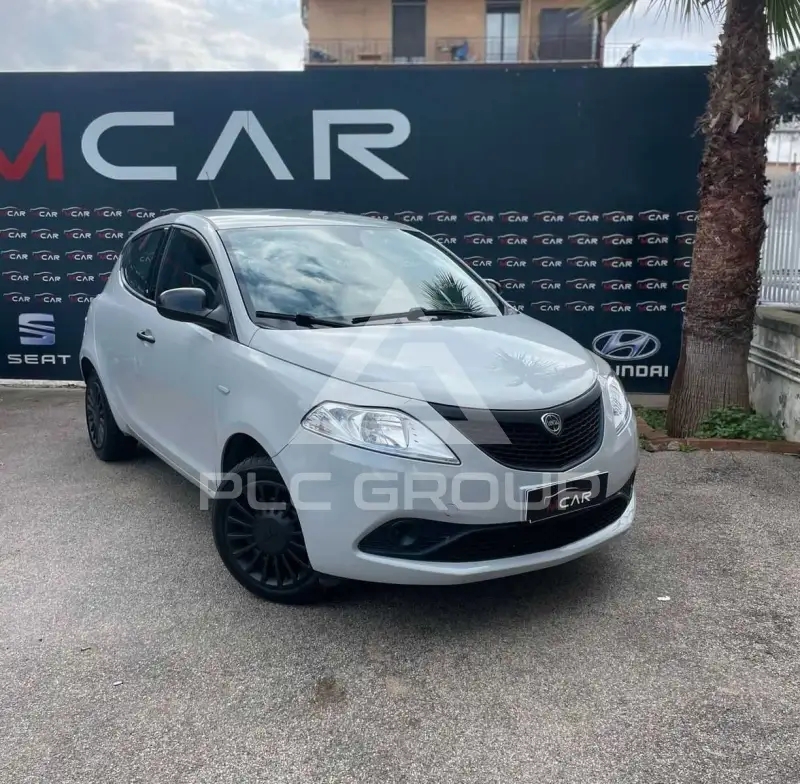 2018 Lancia YPSILON