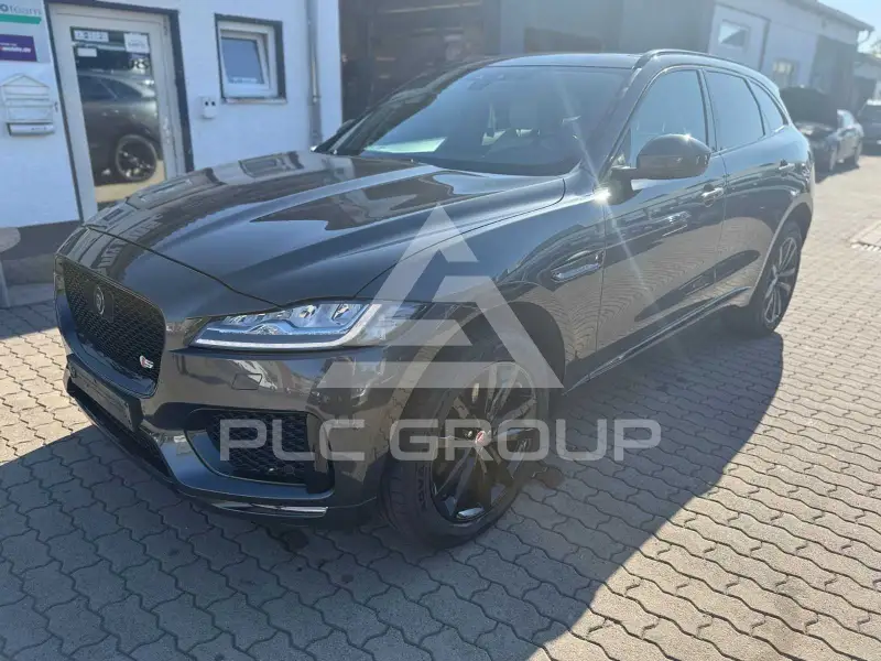2018 Jaguar F-PACE
