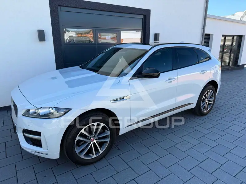 2018 Jaguar F-PACE