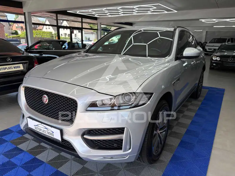 2018 Jaguar F-PACE