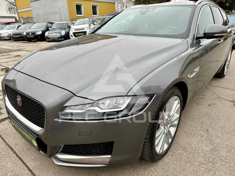 2018 Jaguar XF