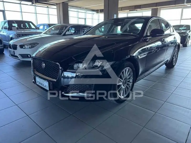 2018 Jaguar XF