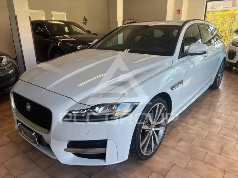 2018 Jaguar XF