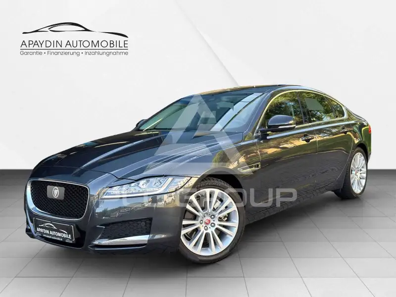 2018 Jaguar XF