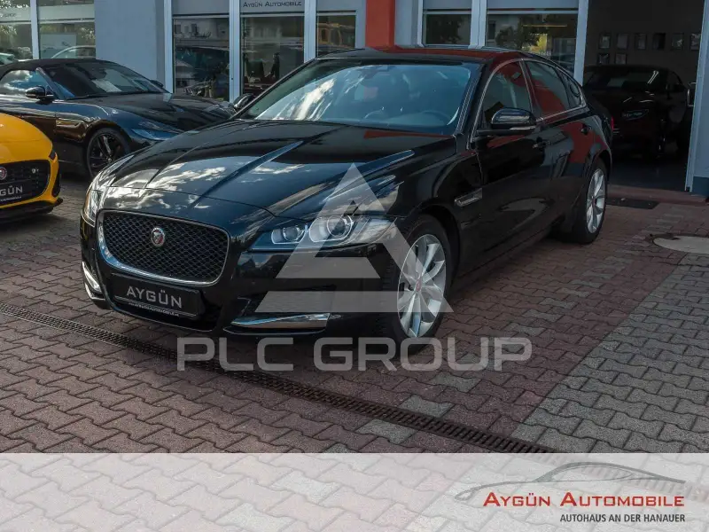 2018 Jaguar XF