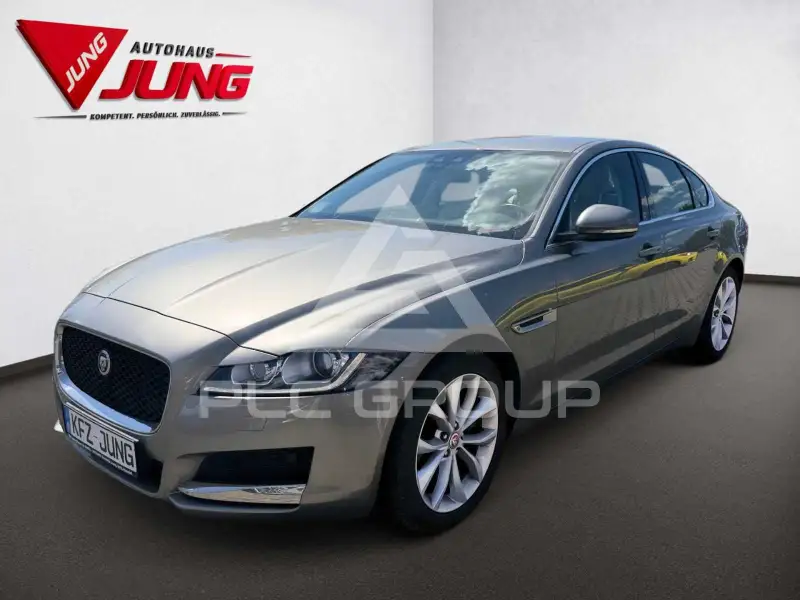 2018 Jaguar XF