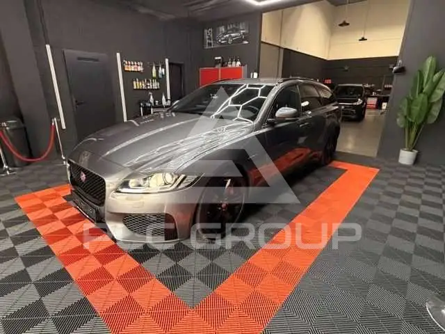 2018 Jaguar XF