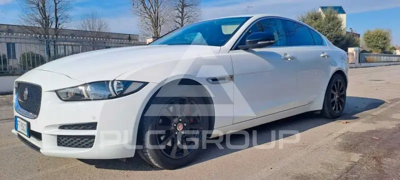 2018 Jaguar XE