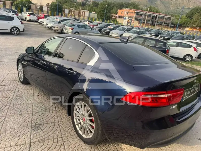 2018 Jaguar XE