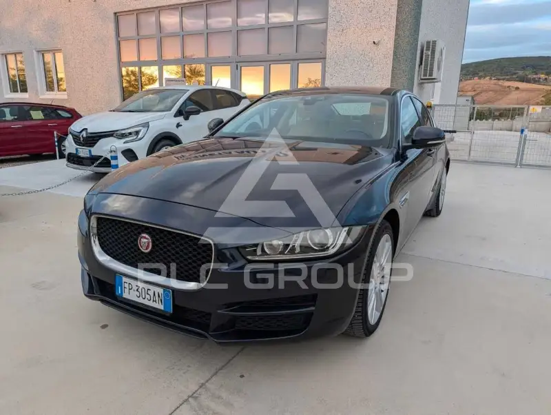 2018 Jaguar XE