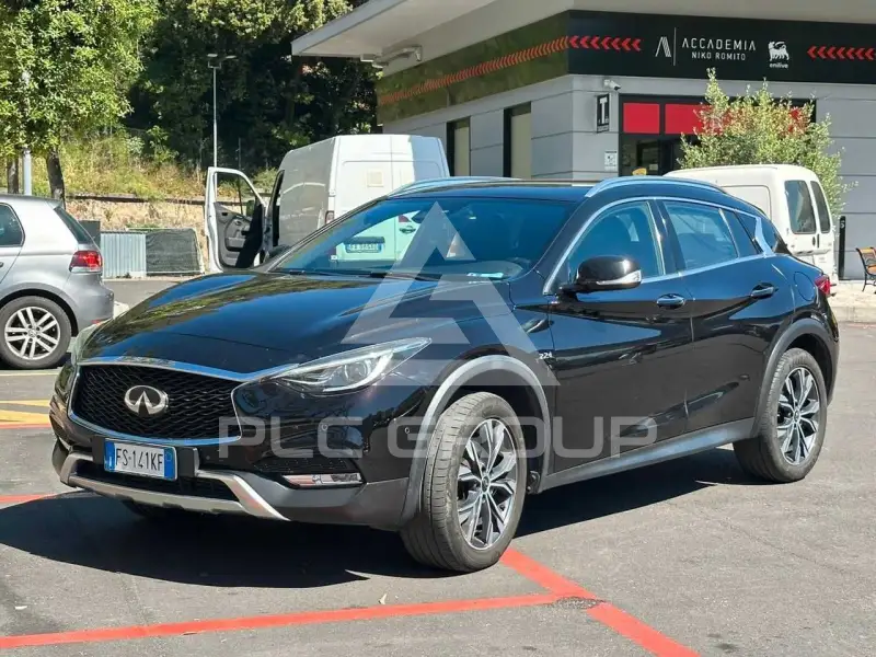 2018 Infinity QX30
