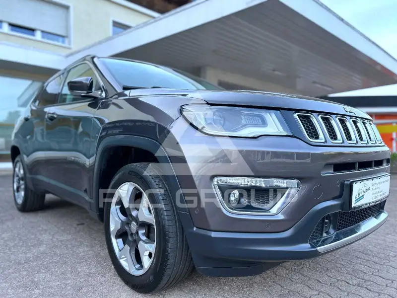 2018 Jeep COMPASS
