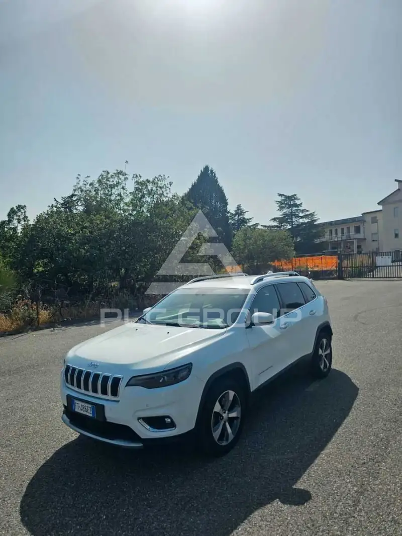 2018 Jeep CHEROKEE