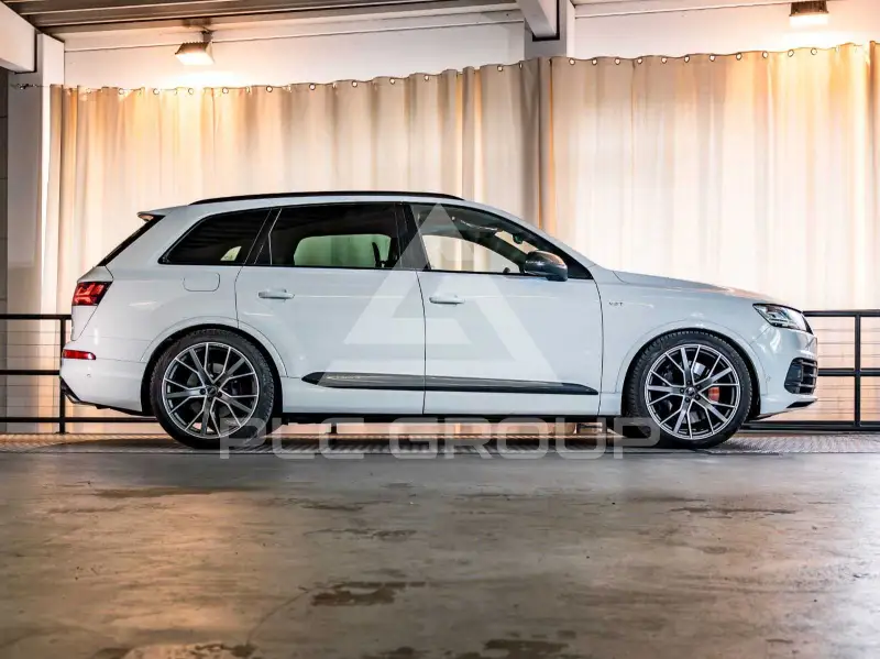2018 Audi SQ7