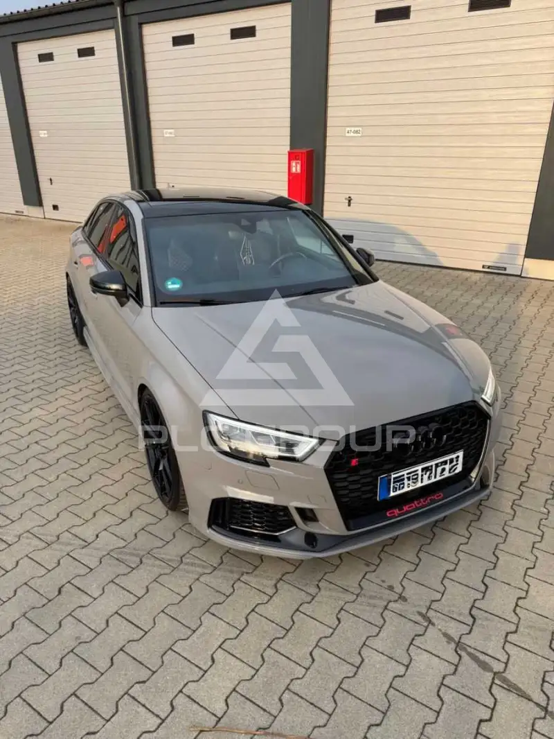 2018 Audi RS3