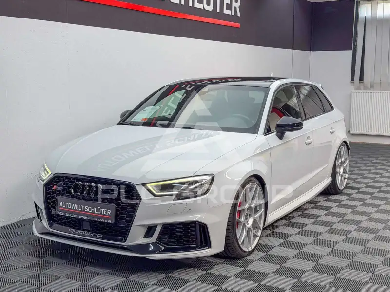 2018 Audi RS3