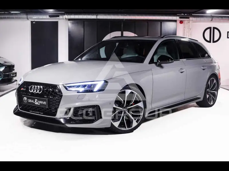 2018 Audi RS4
