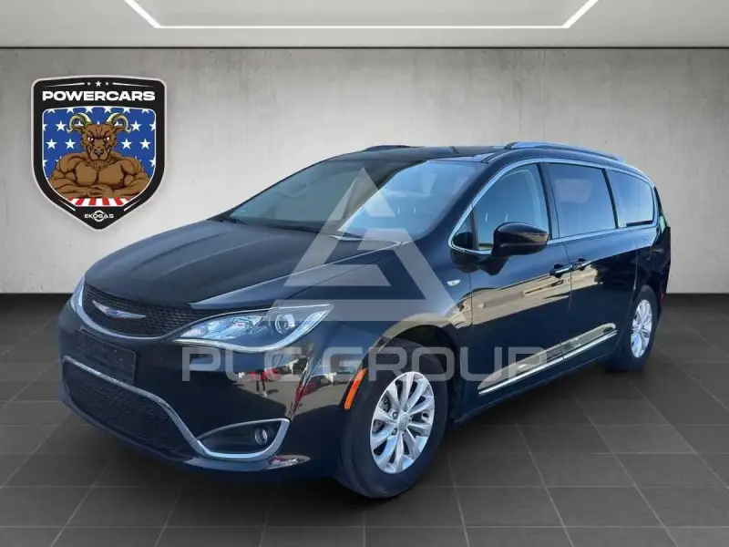 2018 Chrysler PACIFICA