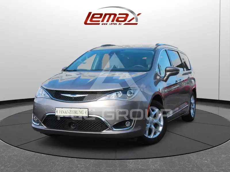 2018 Chrysler PACIFICA