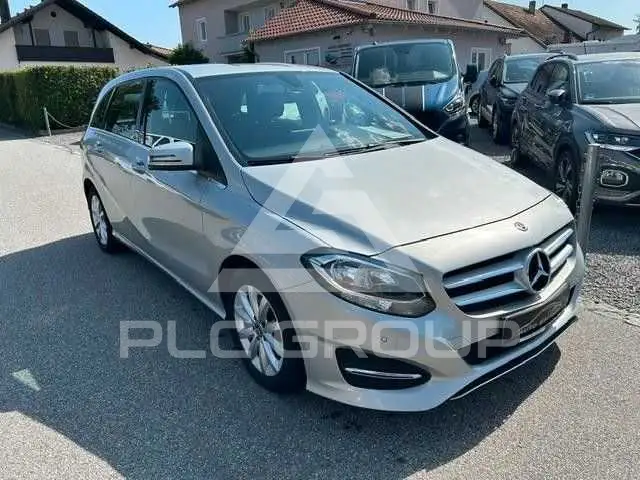 2018 Mercedes Benz B 200